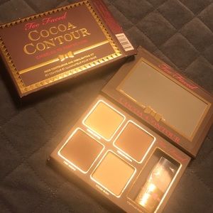 Too faced cocoa contour